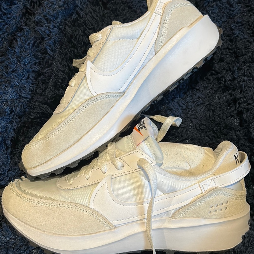 Nike Waffles sz6 men’s or Sz. 7.5 women’s